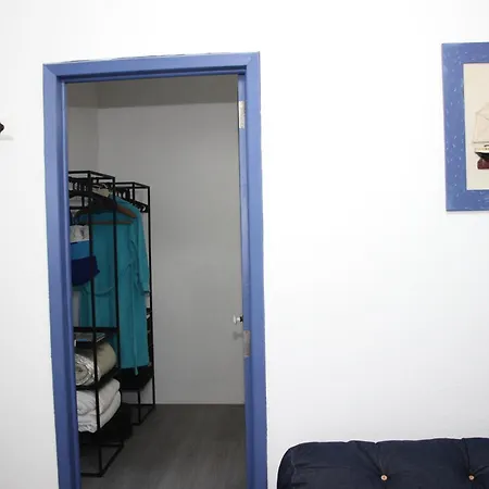 شقة Discoveries House *